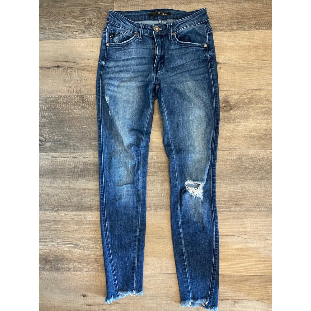 KanCan, Size 23, Distressed Skinny